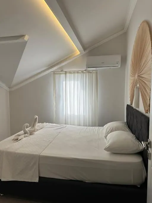 Apartamento Camelia House Fethiye 0*,  Turquía