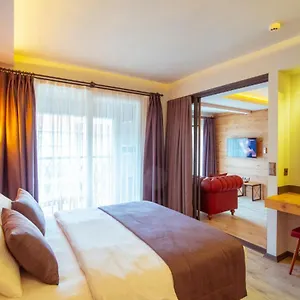Apartahotel S3 King, Fethiye